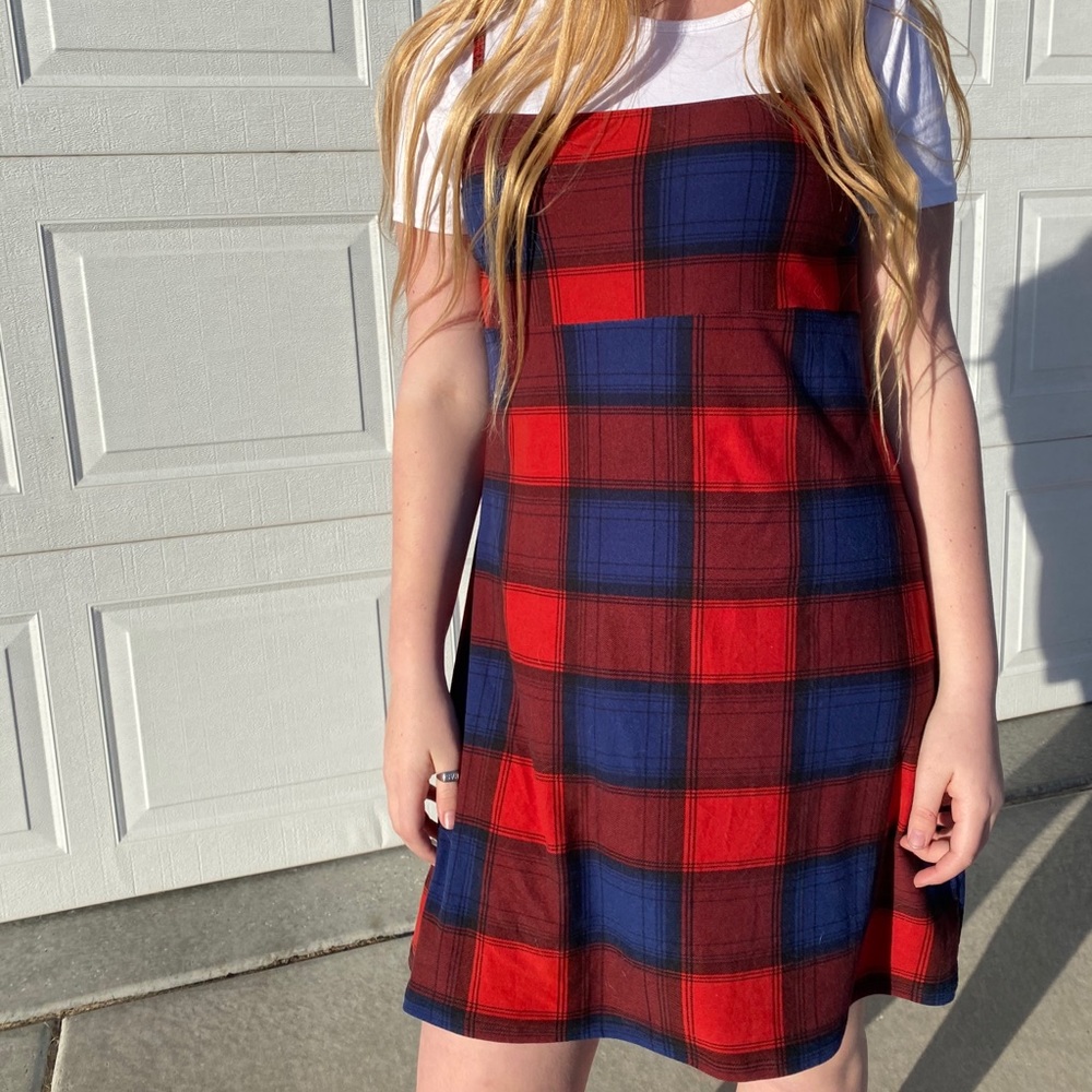 red and blue plaid dress&shirt